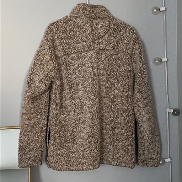 Grizzly Sherpa - Picture 2 of 3